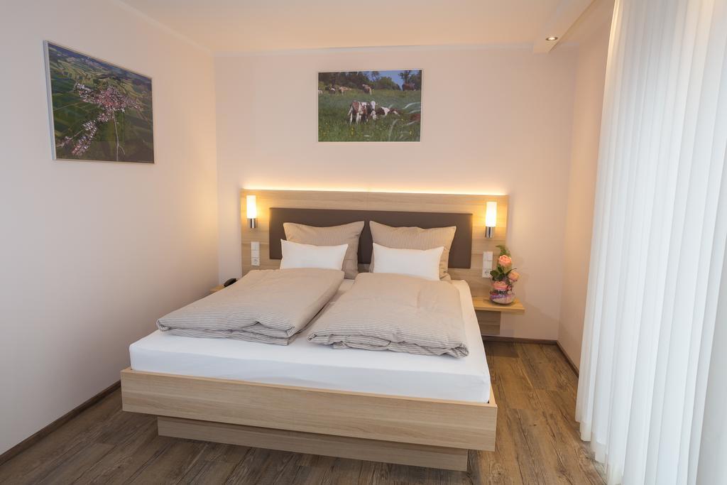 Leidringer Gästehaus Rosenfeld Zimmer foto